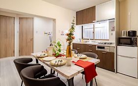 Residential Hotel Gran梅香 Newly Opened Hotel Baika Family Friendly Free Parking 10 Minutes To Usj